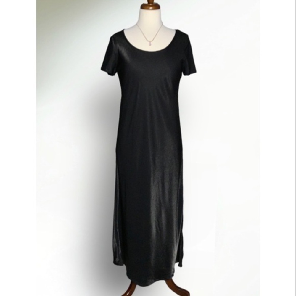 French Connection Shimmering Black Short Sleeve Simple Elegant Maxi Dress Size 6